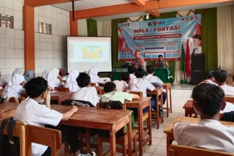 Polisi Gencar Sosialisasi Soal Larangan Pelajar Berkendara di Garut