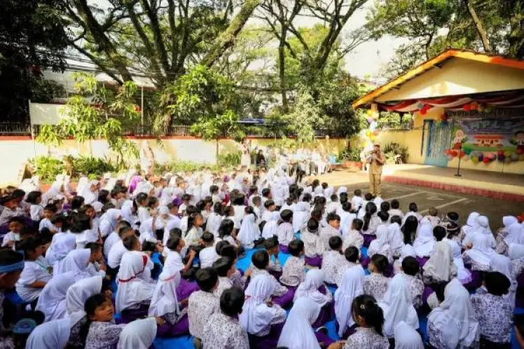 Tak Lagi Hanya Fokus Sekolah Negeri, Pemkot Bandung Dorong Bantuan Pendidikan