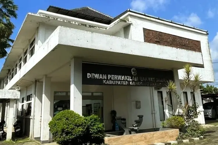 Sudah Lama Ngontrak, KPU KBB Ajukan Permohonan Pemanfaatan Gedung Lama DPRD KBB di Padalarang 