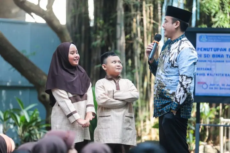 Erwin Tegaskan Tak Boleh Ada Anak Putus Sekolah Karena Ekonomi