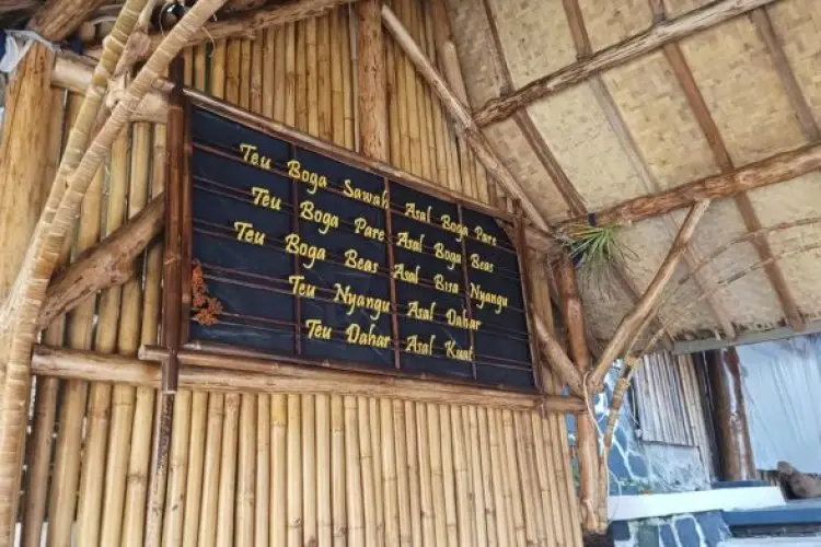 Dobrak Tradisi, Cara Raup Cuan ala Warga Kampung Adat Cireundeu Lewat Inovasi Rasi