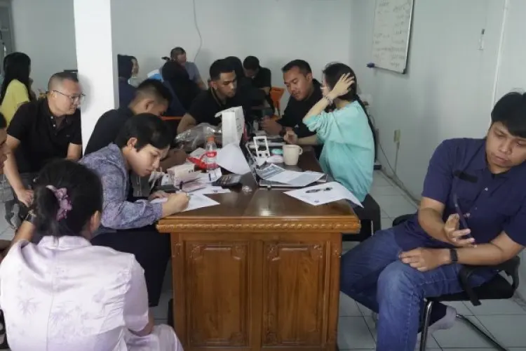 Lima TKA Asal Tiongkok Kedapatan Overstay di KBB, Kepala Imigrasi: Mereka akan Dideportasi