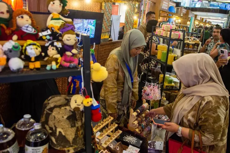 Ratusan Paket Kunjungan Desa Wisata Terjual di Sunda Karsa Fest KKJB 2025