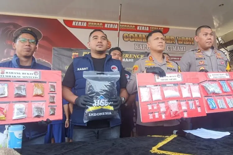 Dalam Kurun Waktu 10 Hari, Jajaran Sat Resnarkoba Polres Cimahi Ungkap Puluhan Kasus Penyalahgunaan Narkotika, Tiga Diantaranya Residivis 