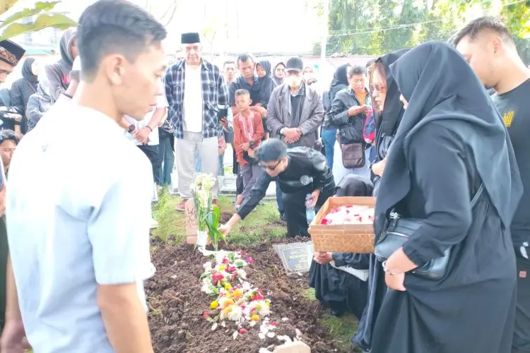Legenda Bulu Tangkis Indonesia Iie Sumirat Tutup Usia