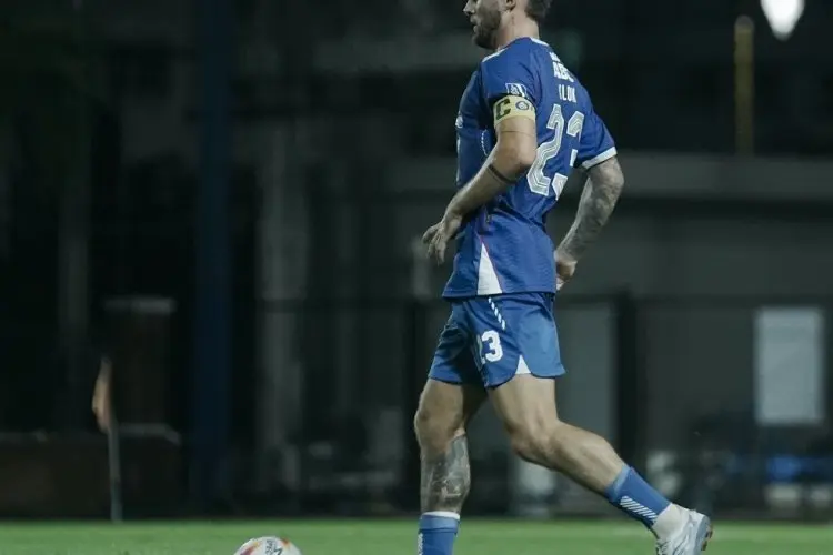 Kata-kata Marc Klok Usai Persib Bantai PSBS Biak 3-0