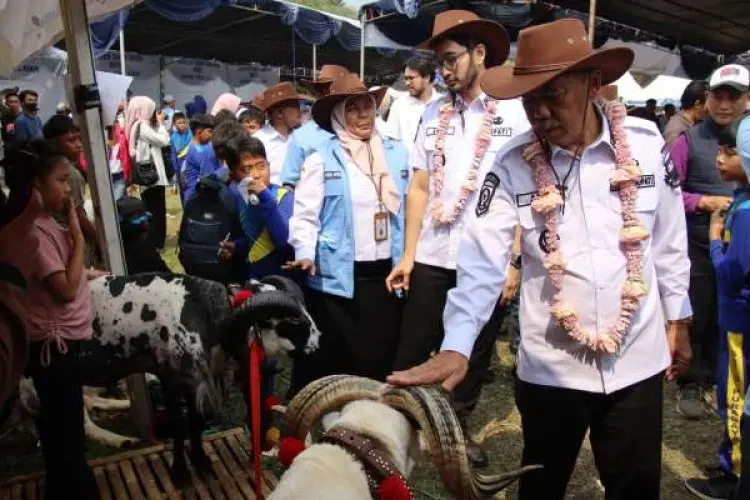 Sebut Aset Berharga, Jeje Ritchie Ismail Akui Pengembangan Perikanan dan Peternakan Masih Dihadapkan Sejumlah Tantangan