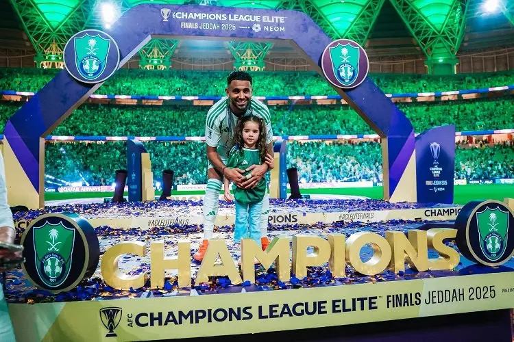Akhirnya Riyad Mahrez Buka-bukaan soal Alasan Pindah ke Al Ahli: Masjidnya Dekat....