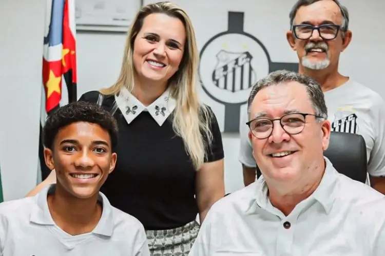 Legenda Real Madrid Masih di Penjara, Robinho Jr Kini Sudah Jadi Pendamping Neymar di Santos