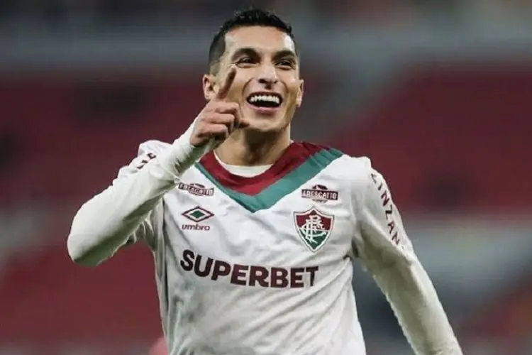 Brace Everaldo Bawa Satu Kaki Fluminense ke Perempat Final Copa do Brasil