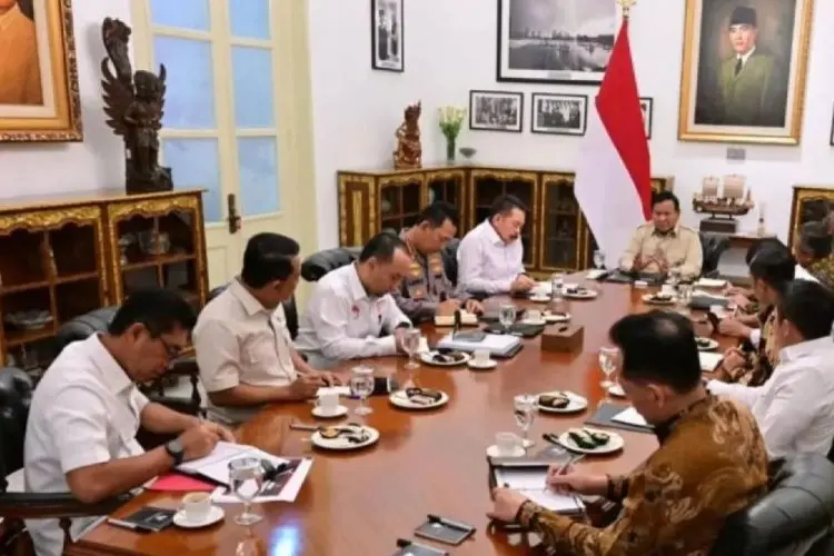 Prabowo Panggil Mendadak Kapolri hingga Gubernur BI, Ternyata Bahas Skandal Ini