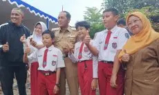Dengan Syarat Ketat, Disdik Cimahi Perbolehkan Penggunaan HP di Sekolah untuk Alat Bantu Belajar