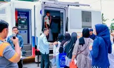 Hindari Praktek Penggelapan Dana PIP, Asep Wahyuwijaya Mendatangkan Bus Bank BRI