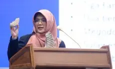FOTO: Kupas Kehidupan Purba di Luar Dinosaurus pada Orasi Ilmiah Dr Mika Rizki Puspaningrum