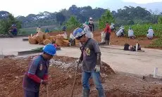 Ratusan Warga Desa Sukagalih Berharap Eiger Adventure Land Tidak Ditutup