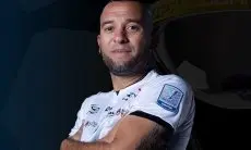 Dua Pemainnya Diusir Wasit, Huracan Dilindas Once Caldas di Conmebol Sudamericana