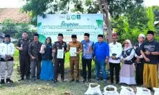 Agus Kurniawan Budiman Apresiasi Kegiatan Bakti Pesantren Kejari Kabupaten Cirebon