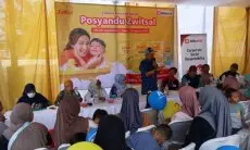 Peduli Tumbuh Kembang Anak, Alfamidi–Zwitsal Gelar Aksi Sehat 1.000 HPK di Bandung