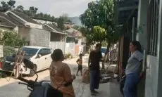 Bertahun-tahun Keluhkan Bau dan Lalat, Warga Komplek BIP Cipatat Minta Pemkab Bandung Barat Turun Tangan