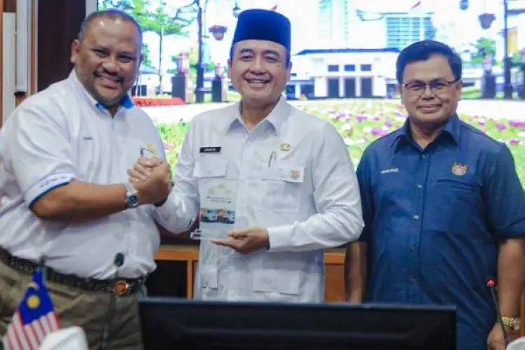 Kota Bandaraya Shah Alam Kunjungi Kota Bandung, Belajar Pengelolaan Sampah Mandiri