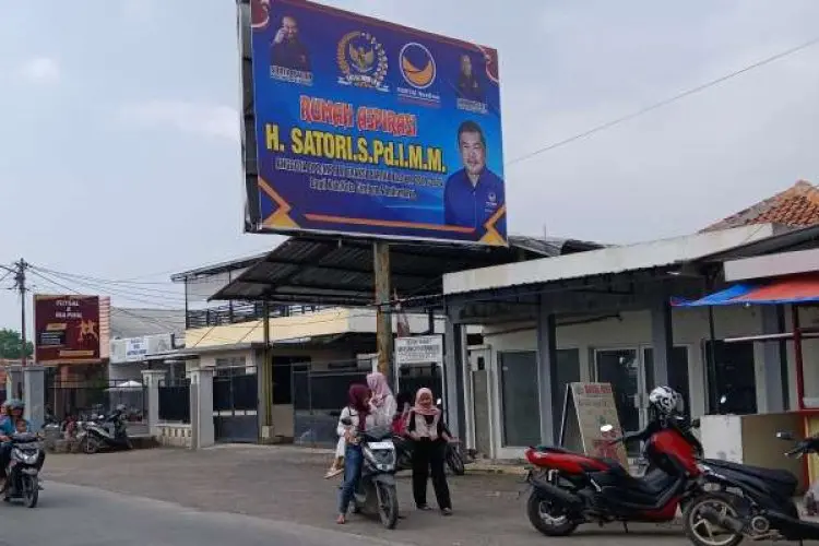 Rumah Aspirasi Satori Tersangka Dugaan Korupsi CSR BI Sepi Tanpa Aktivitas