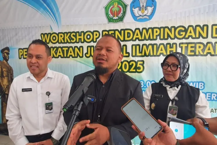 Tak Hanya Penulisan Artikel Ilmiah, Unjani dan Dirjen Risbang Fasilitasi Puluhan Dosen dan Chief Editor Terbitkan Jurnal Terakreditasi