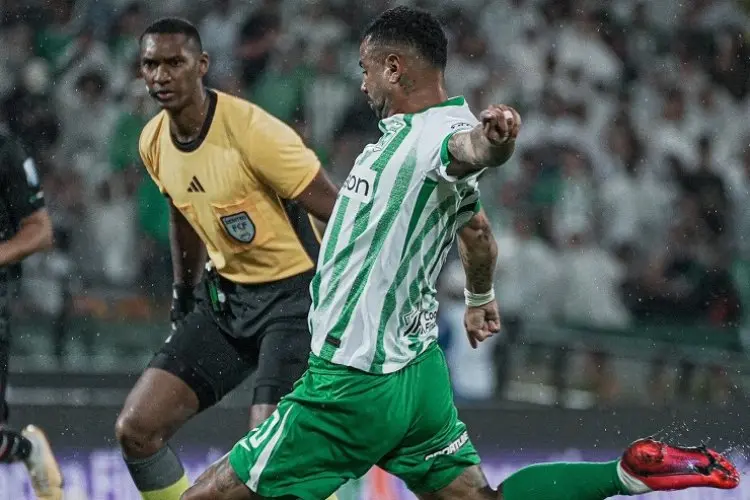 Mimpi Apa Cardona, Dua Kali Eksekusi Penalti Semuanya Gagal, Sao Paulo Curi Poin di Copa Libertadores