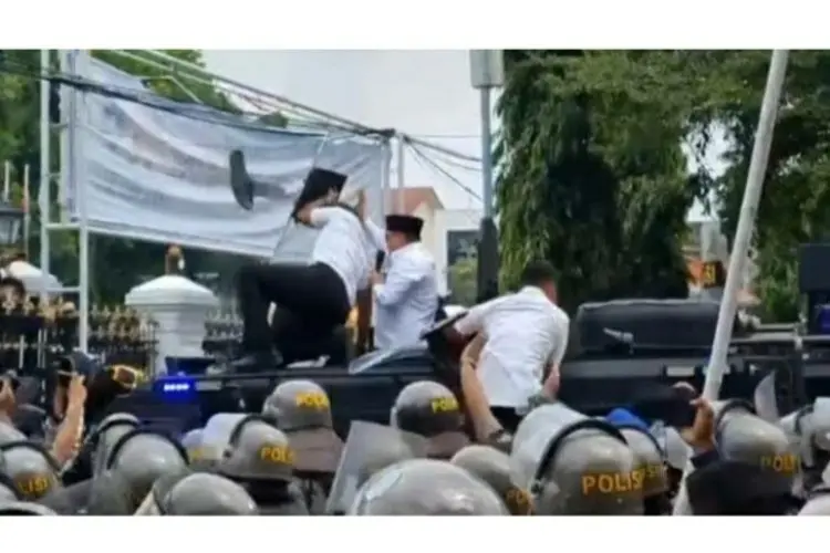 Sudewo Tetap Bisa Dimakzulkan Meski Dipilih Langsung oleh Rakyat, Ini Syaratnya!