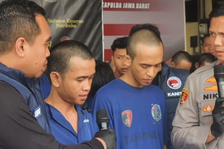 Edarkan Sabu dan Tembakau Sintetis, Empat Anggota Geng Motor Diamankan Jajaran Sat Resnarkoba Polres Cimahi 