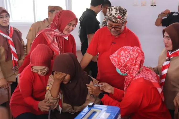 Cegah DBD, Imron Gebyar Pemberantasan Sarang Nyamuk Serentak di Kabupaten Cirebon