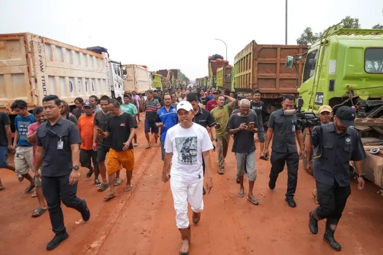 KDM Tindak Tegas Kegiatan Pertambangan yang Rusak Lingkungan