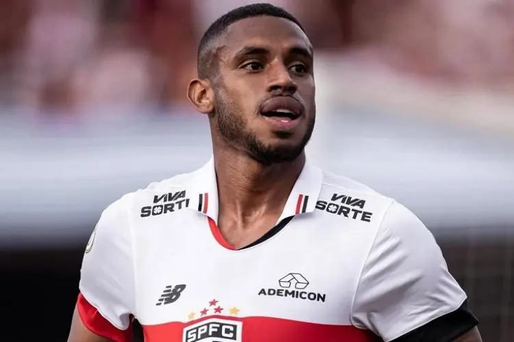 Drama Adu Penalti Loloskan Sao Paulo ke Perempat Final, Kiper Ini Memang Jempolan