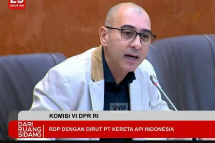 Viral Usulan DPR yang Minta KAI Sediakan Gerbong Khusus Merokok