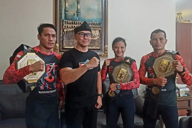 Bandung Fighting Club Gelar Duel 13 Memperebutkan Piala Panglima Kopassus
