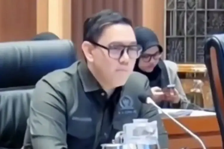 Viral Anggota DPR Minta Buru-buru Pulang Saat Rapat, Takut Tak Bisa Keluar Karena Demo