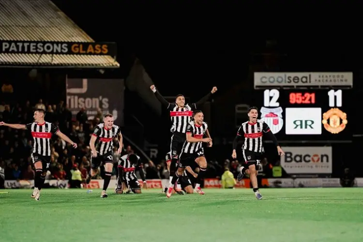 Ini Daftar 5 Kejutan Terbesar di Sepak Bola Inggris, Grimsby vs Manchester United Nomor Berapa?