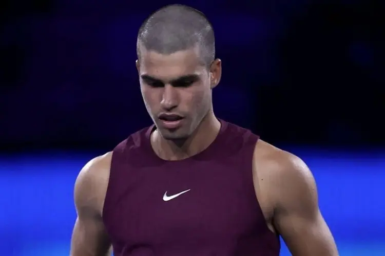 Paksa Mattia Bellucci Lakukan Kesalahan Berulangkali, Carlos Alcaraz Melaju di AS Terbuka