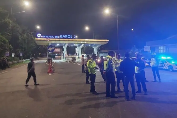 Jaring Pelajar, Polres Cimahi Lakukan Penyekatan di Wilayah Cimahi dan Bandung Barat 