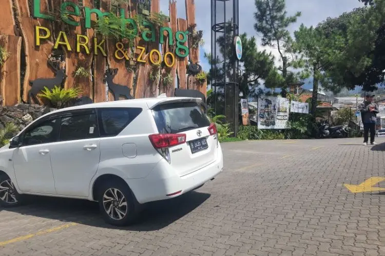 Imbas Penutupan Gegara Macan Tutul Lepas, Sejumlah Wisatawan Lembang Park and Zoo Terpaksa Putar Balik