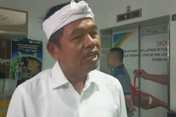 Dedi Mulyadi Tanggung Biaya Pengobatan Plus Uang Rp30 Juta untuk Ilham Renal, Korban Penusukan OTK
