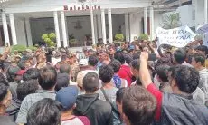Ratusan Pedagang Sambangi Balai Kota Bogor, Wakil Wali Kota Setujui Pedagang Pasar Bogor Berjualan hingga Idul Fitri 2026