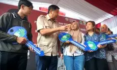 FOTO: Serah Terima Kunci Program Renovasi Rumah