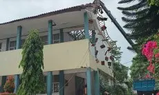 Fungsi KCD Pendidikan Dikritisi Azwar Anas Atas Ambruknya Atap SMKN 1 Cileungsi