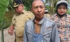 Kades Cikahuripan Lembang Apresiasi Aksi Warga Tanam Pohon Pisang di Jalan Rusak, Oman Haryanto: Itu Hal yang Wajar