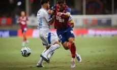 Bahia vs Cruzeiro 1-2, Tiga Gol Cantik Bikin Kiper Tuan Rumah Geleng-geleng Kepala