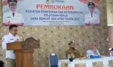 Tekan Pengangguran, Bupati Cirebon Buka Pelatihan Kompetensi DBHCHT 2025