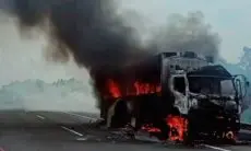 Truk Wingbox Terbakar di Tol Cipali, Pengelola Terjunkan Tiga Mobil Pemadam