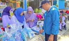 PLN UP3 Garut Sambangi Warga, Tawarkan Promo Tambah Daya 50% di Lapang Kerkhof