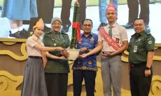 Unjani Hijaukan Eks TPA Leuwigajah: 1.000 Bibit Bambu Jadi Simbol Harapan Baru Cimahi!