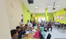 Warga Desa Cimekar Menerim 234 Bidang Sertifikat Tanah Gratis dari Program PTSL Kantor ATR/BPN Kab Bandung
